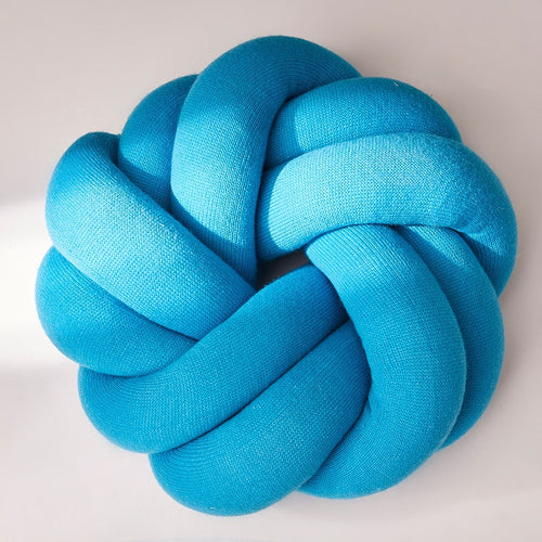 Knotted Cozy Sofa Cushions
