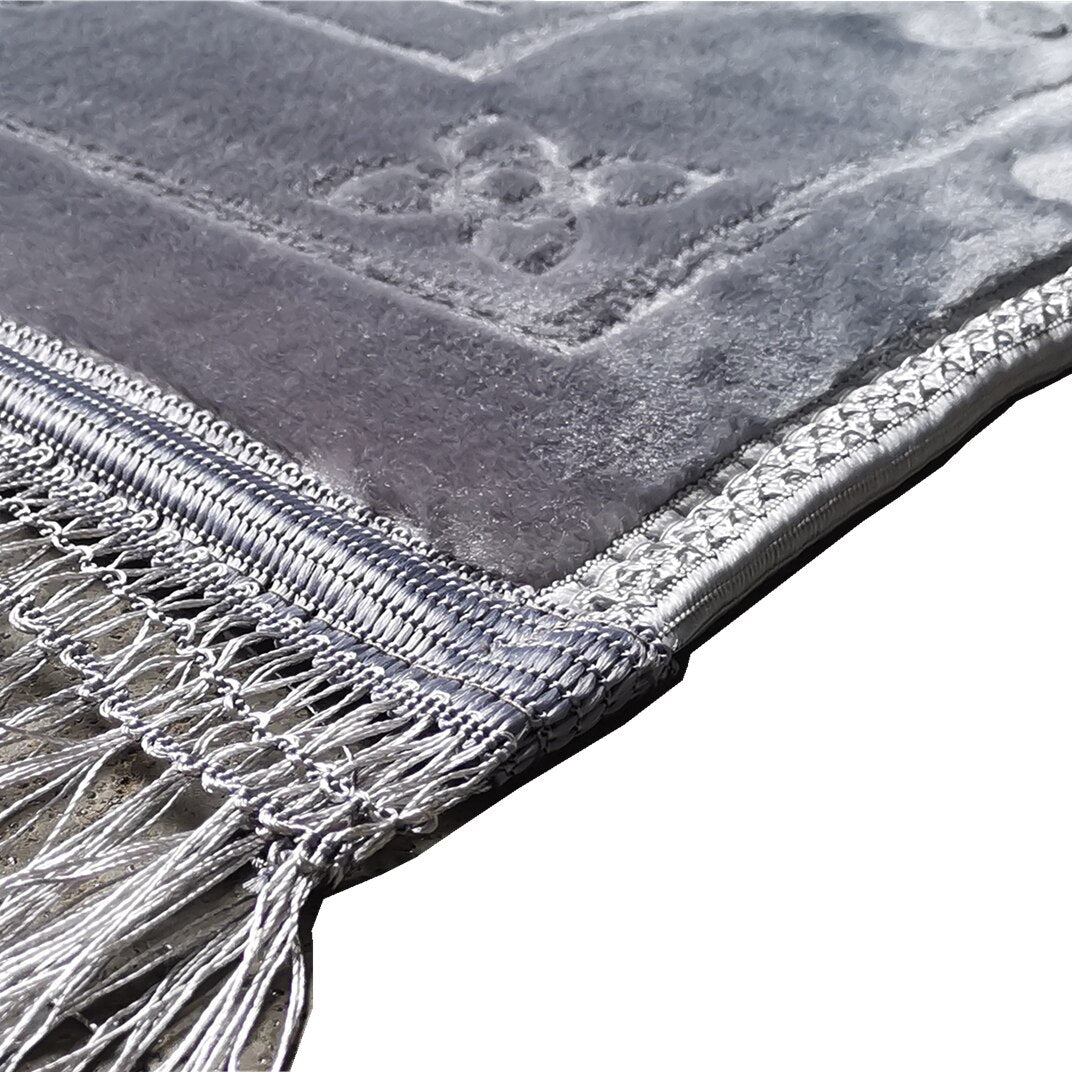 Traditional Muslim Prayer Mat