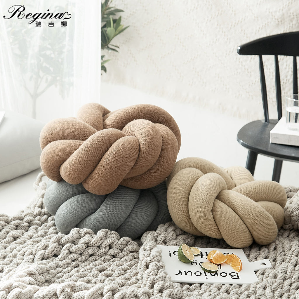 Knotted Cozy Sofa Cushions
