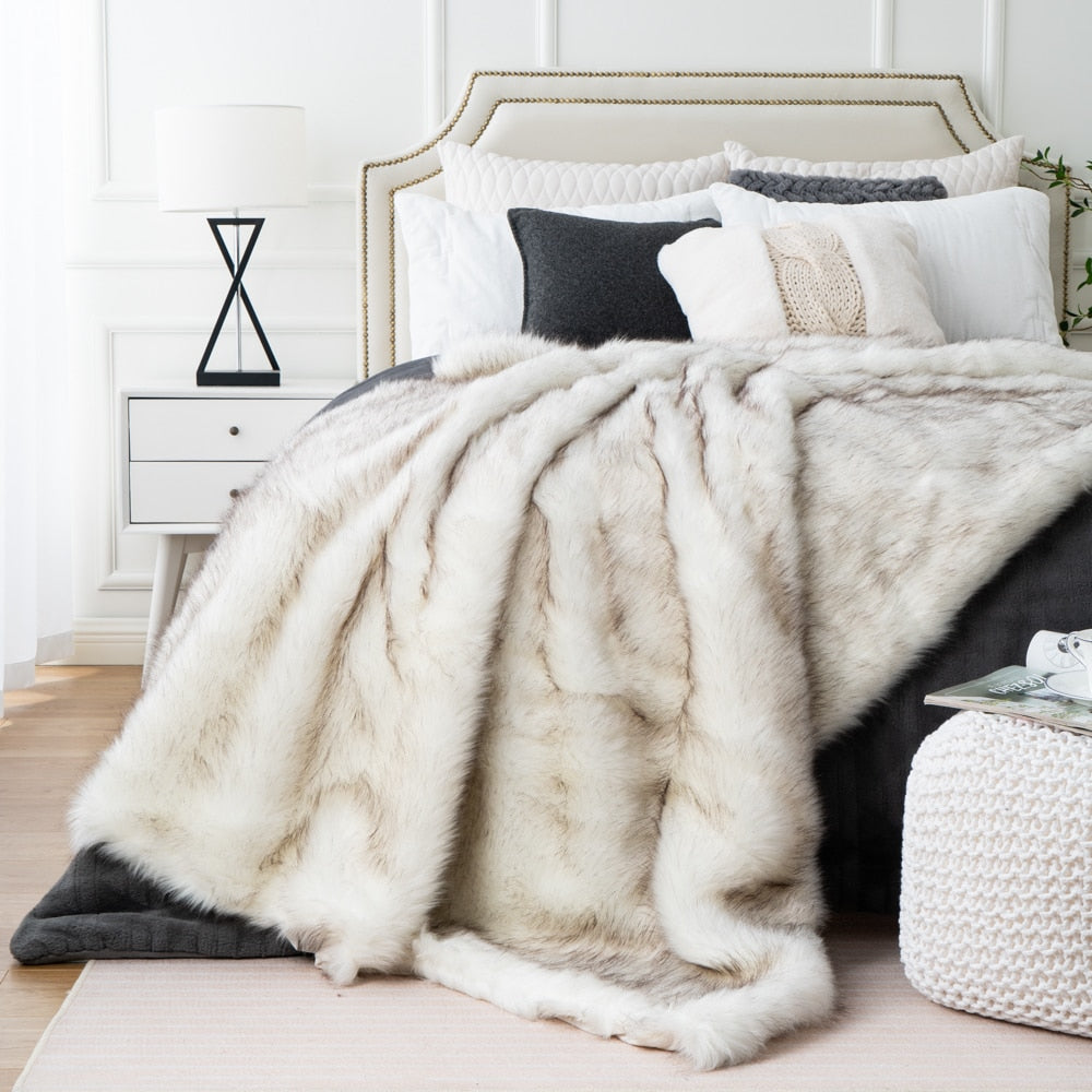 Luxury Plush Throw Blanket